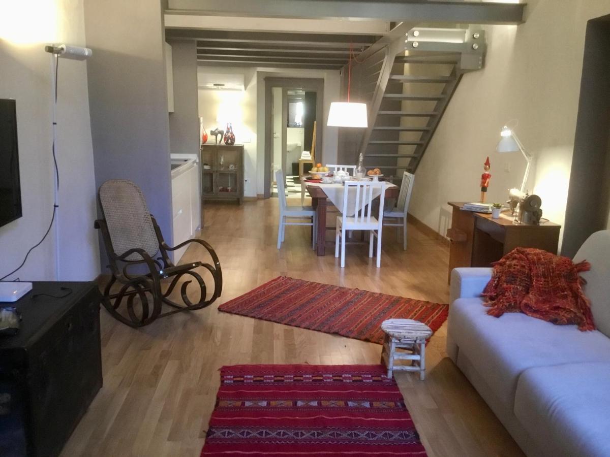Torre Guinigi Luxury Loft Nel Centro Storico Di Lucca Lägenhet Exteriör bild